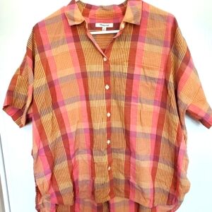 Plaid Button-Up Shirt in Red and Brown